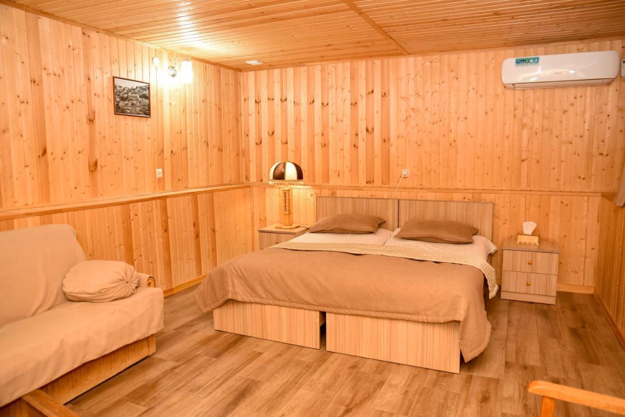 Hayi Tun Guest House Goris Ngoại thất bức ảnh
